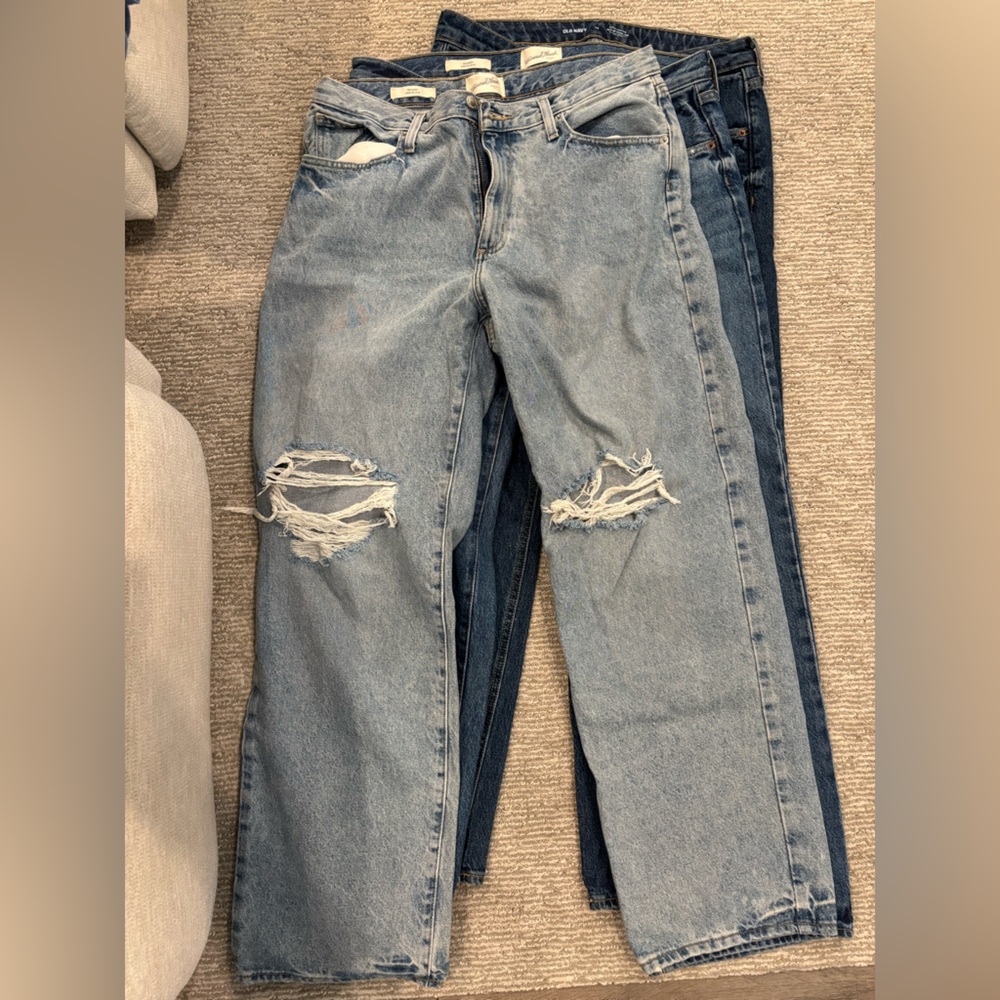 Universal Thread & Old Navy Jeans - image 1